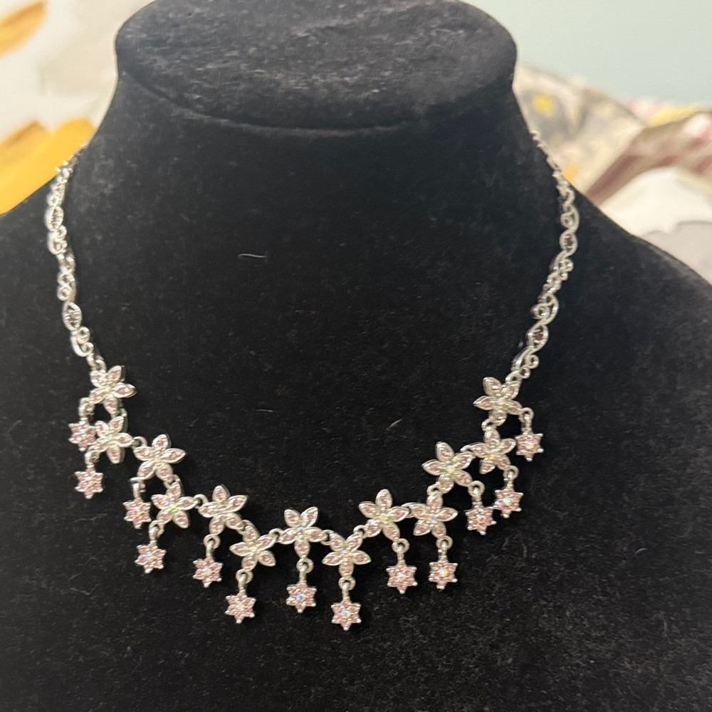 Delicate Pink Crystal Floral Fringe Necklace - Women Jewelry